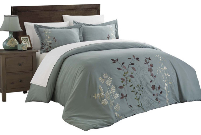 King//Queen Chic Home 3 Piece Kaylee Floral Embroidered Duvet Set Green