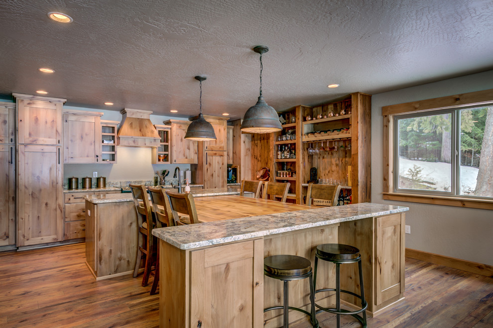 Inspiration for a rustic home design remodel in Seattle