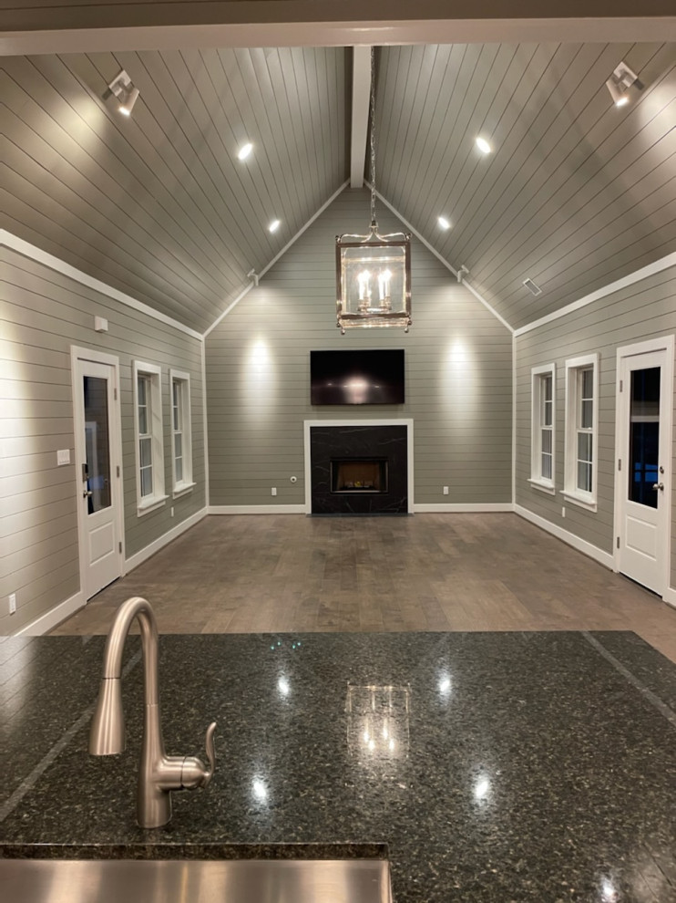 1150 sf Guest House