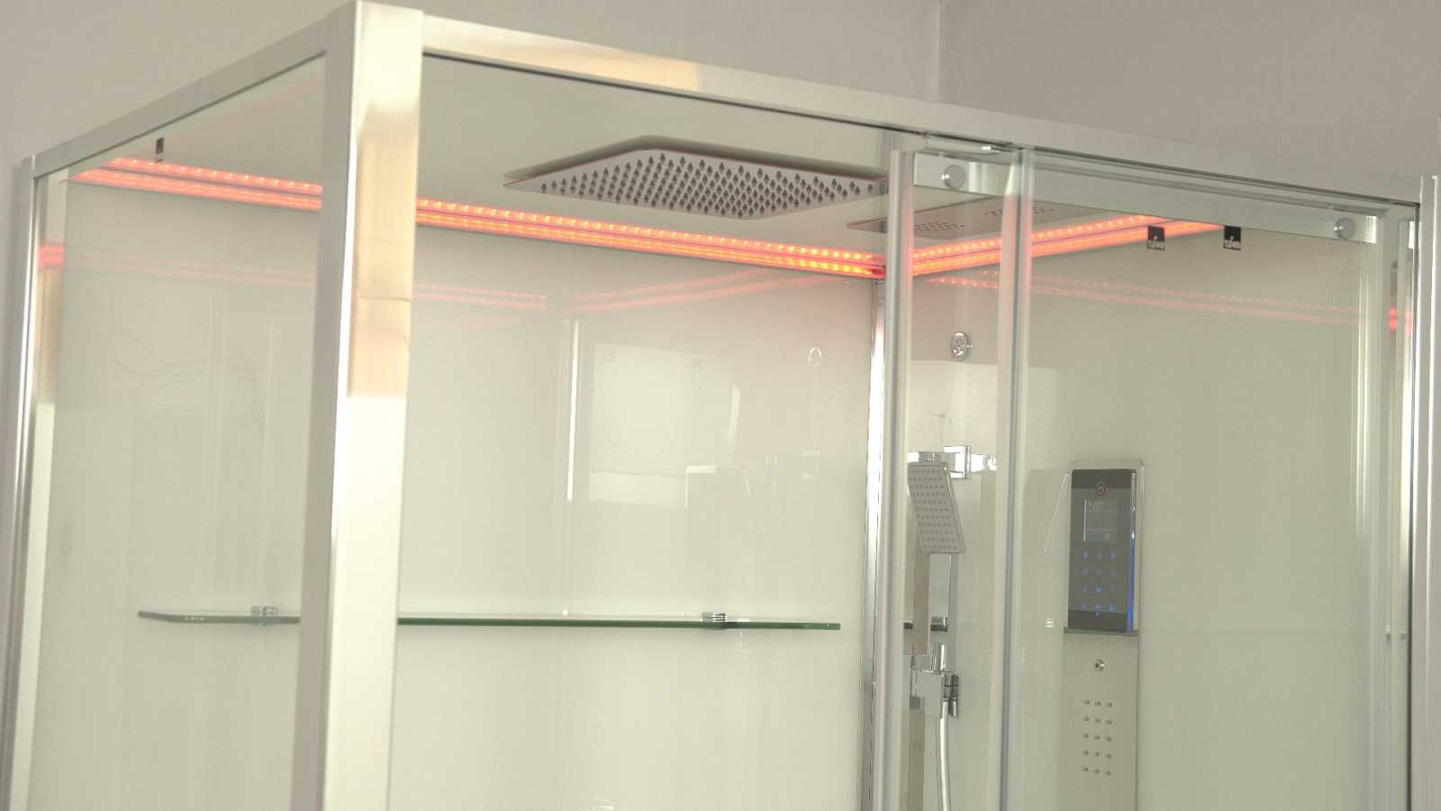 Душевая кабины ARMO в интерьере ванной комнаты