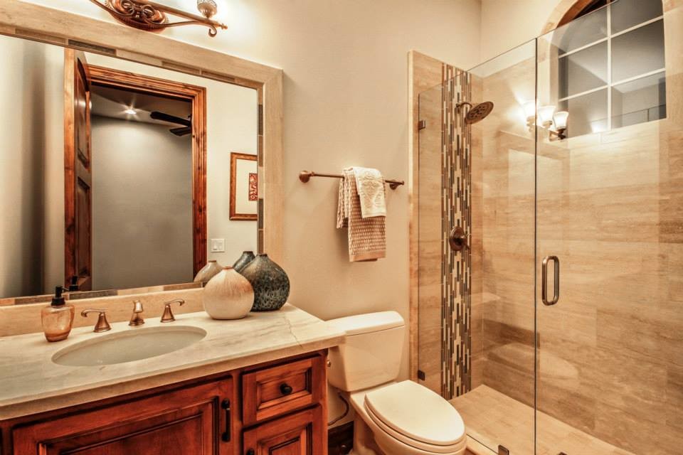Bathroom - bathroom idea in Phoenix