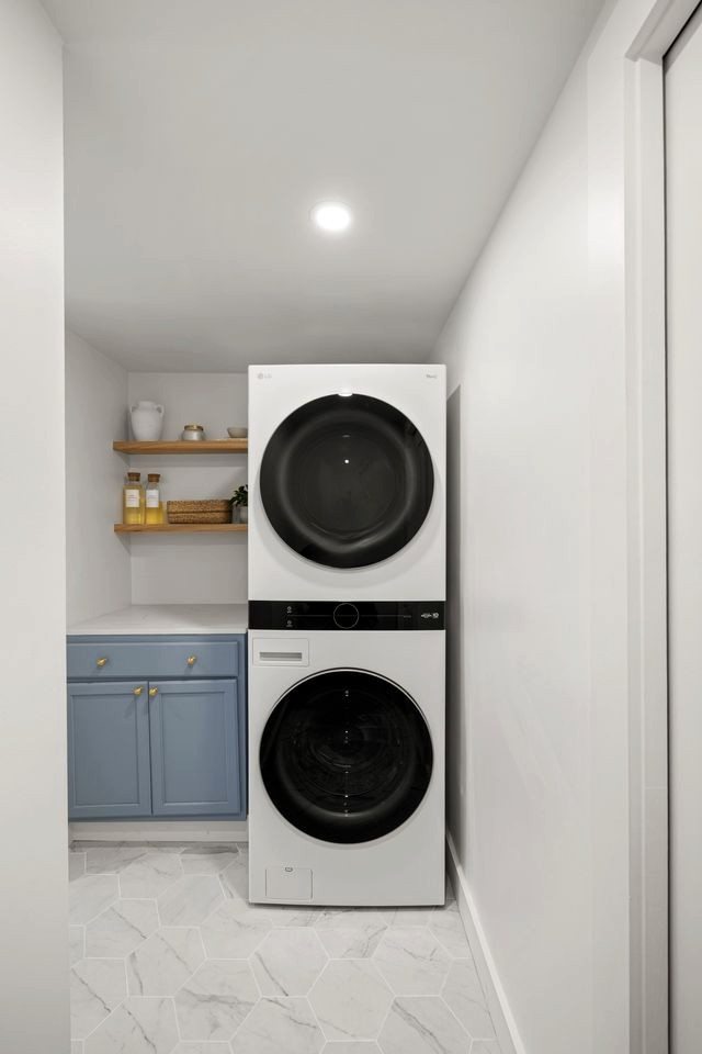 Swarthout Residence _ Laundry & Guest Bathroom