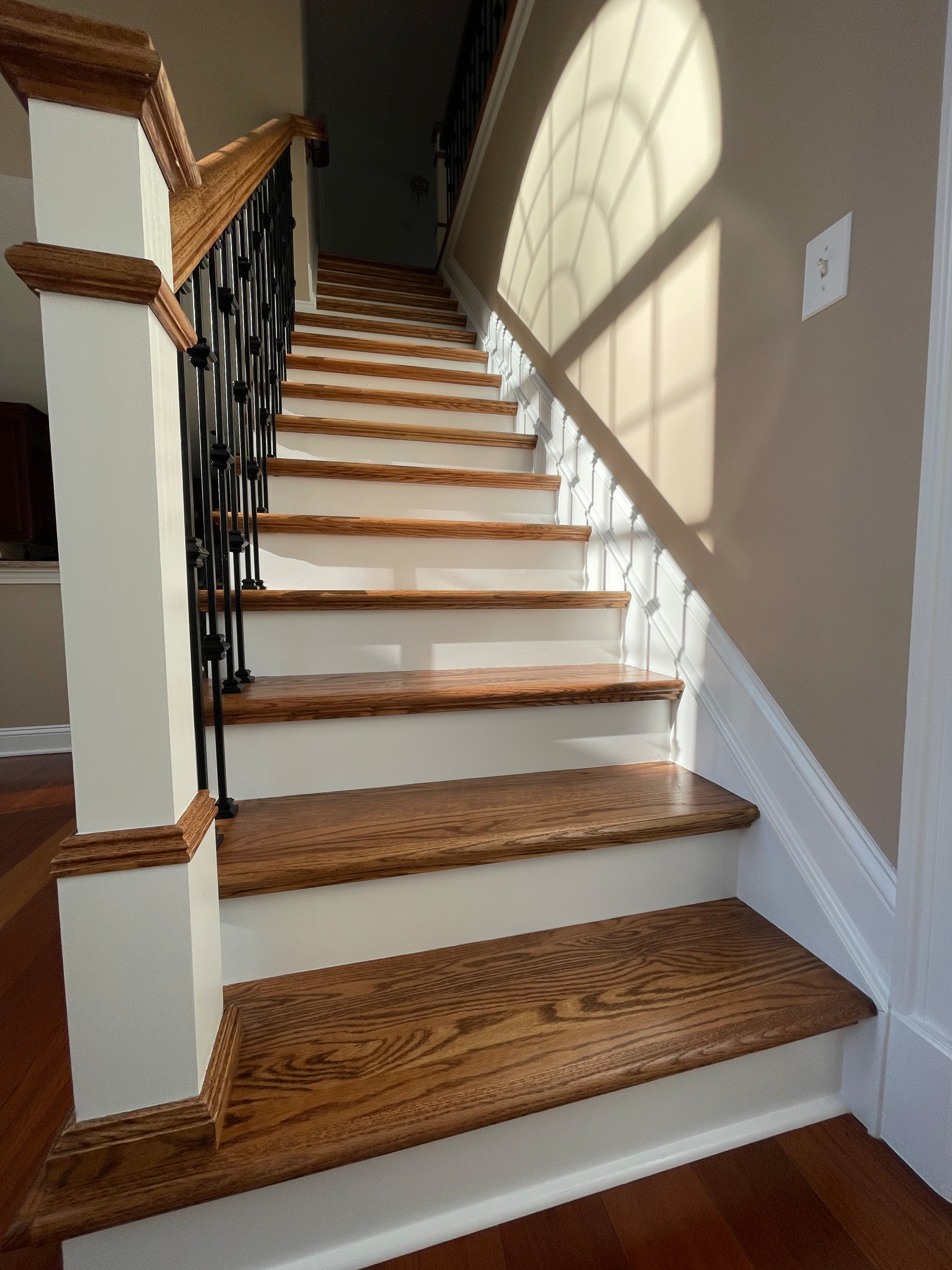 Custom staircase and railing