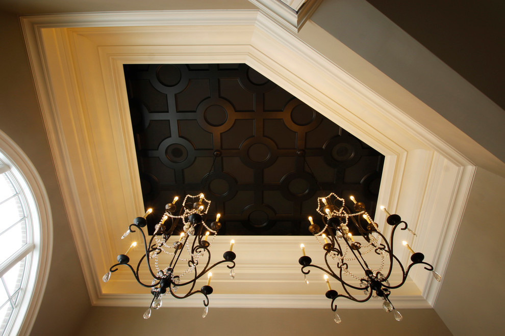 Home design - transitional home design idea in Chicago