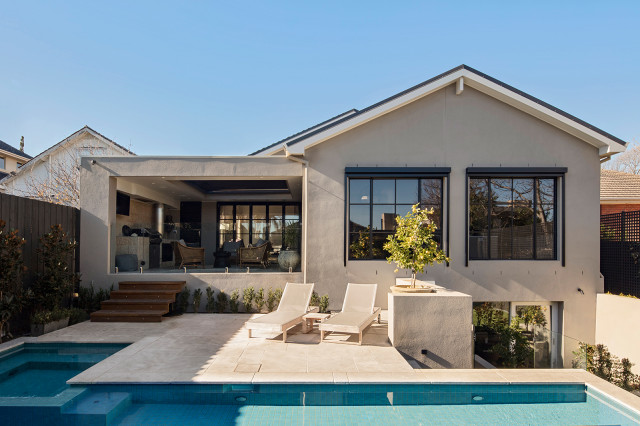 Caulfield House landstil-pool