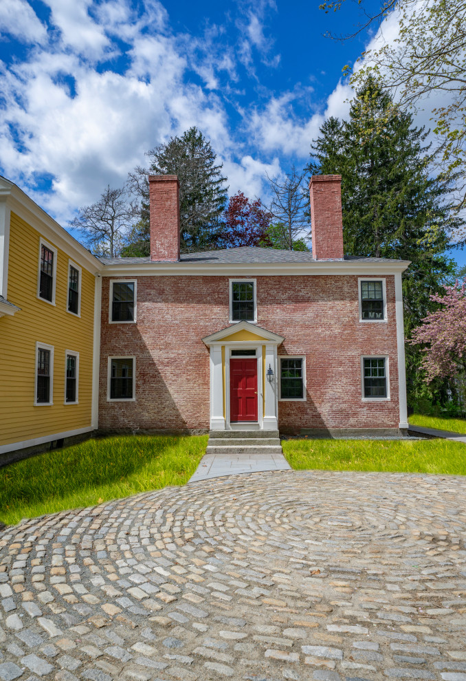 1785 Farmhouse
