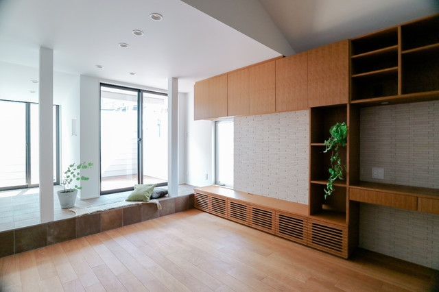 新宿区の家 minimalistisch-wohnbereich
