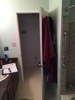 Transitional home design photo in Edmonton