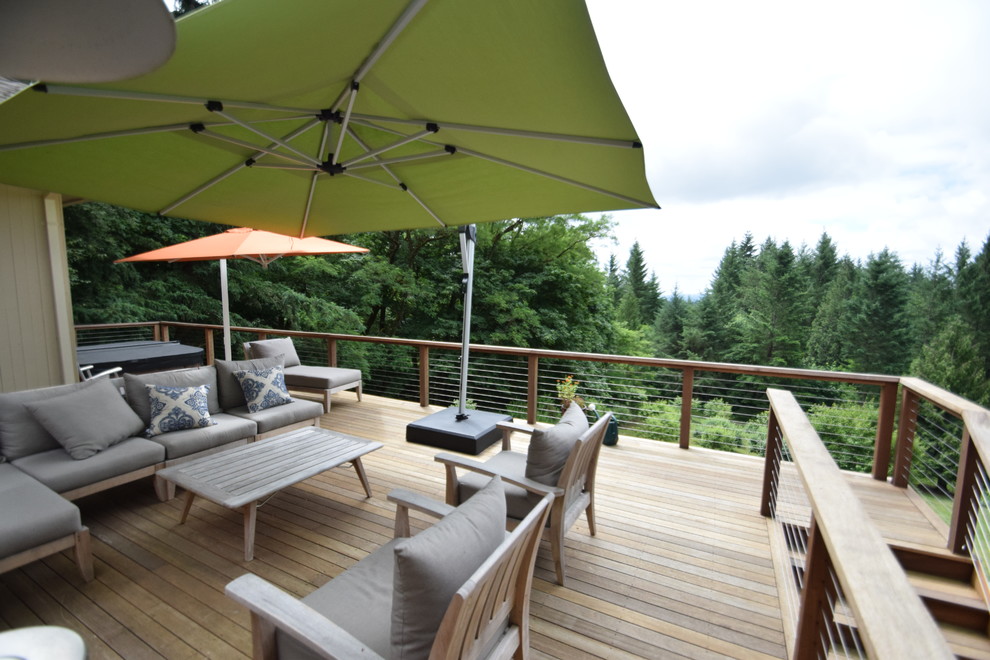 Outdoor Living Space in Portland, Oregon - Contemporary ...