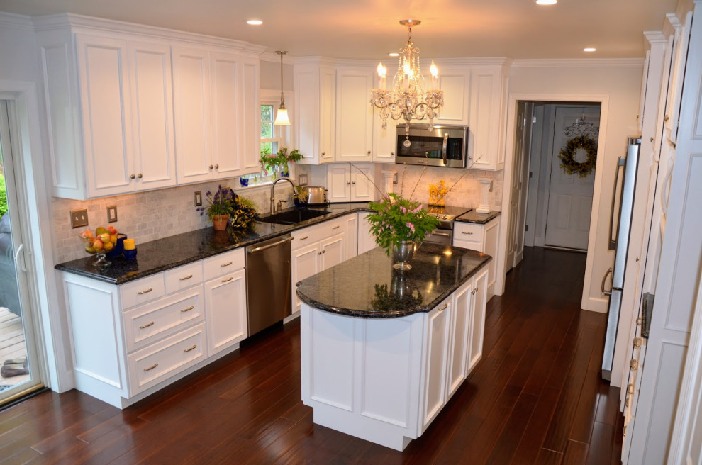 Elegant White Kitchen
