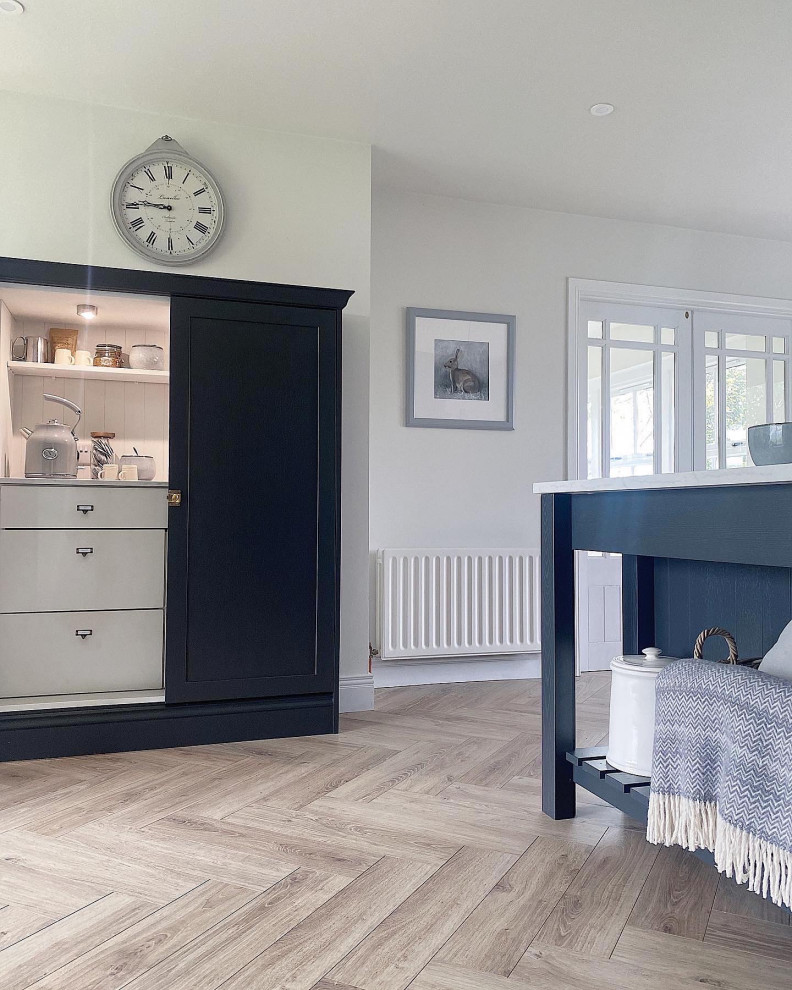 Kitchen pantry