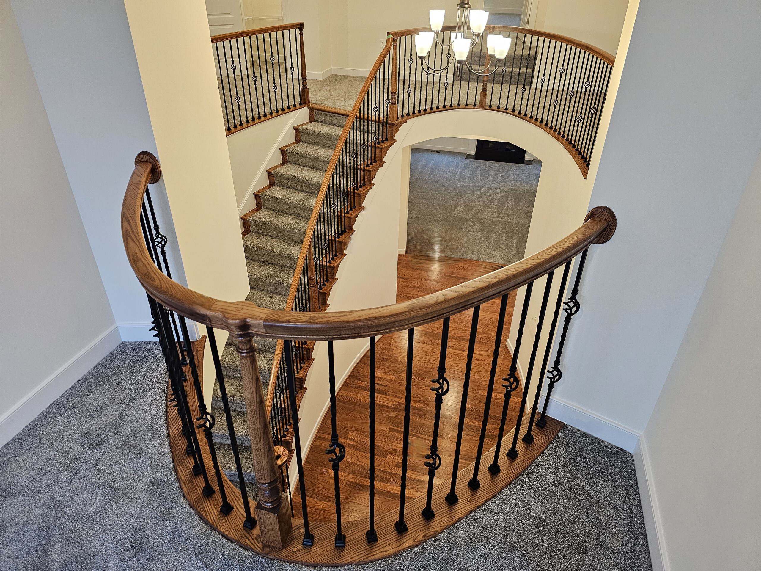128_Grand Entryway Elliptical Staircase, Nokesville, VA 20181