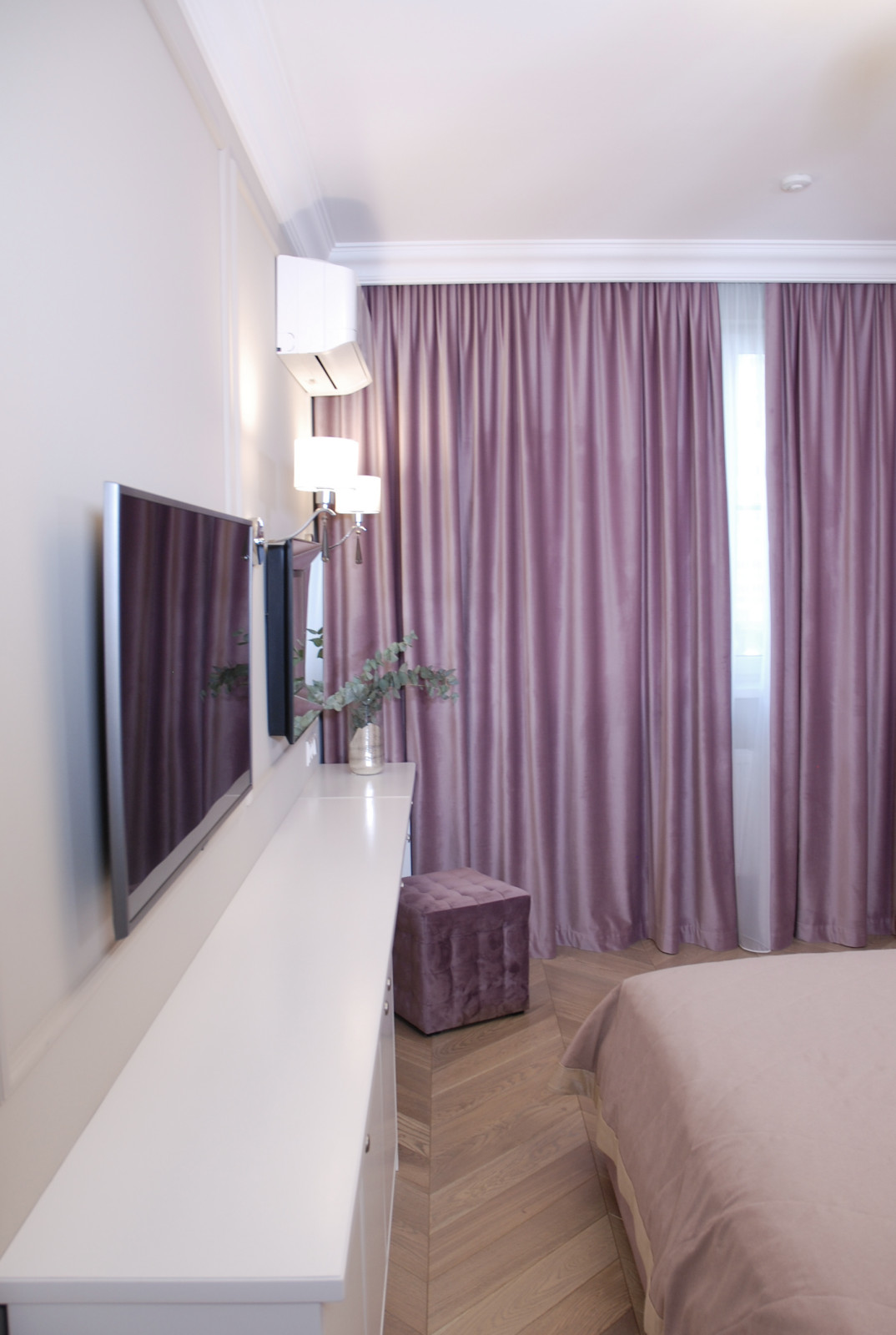 Проект 4-х комнатной квартиры в нежных тонах