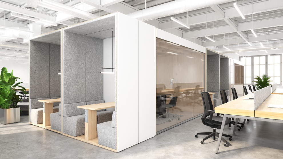 Офис IT-компании в опенспейс