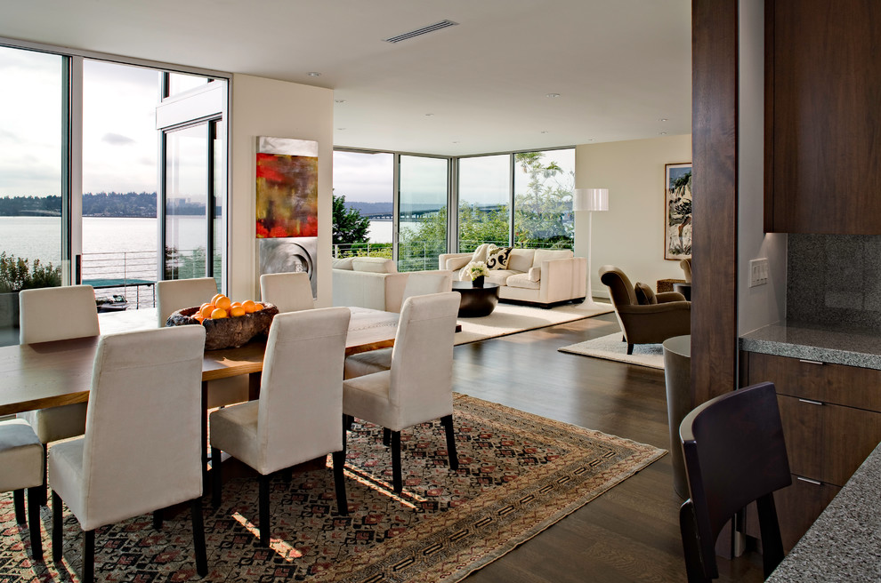 Photo of a modern dining room in Seattle.
