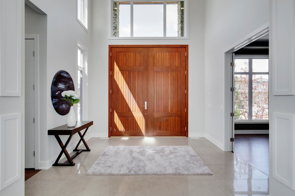 Entryway - transitional entryway idea in Calgary