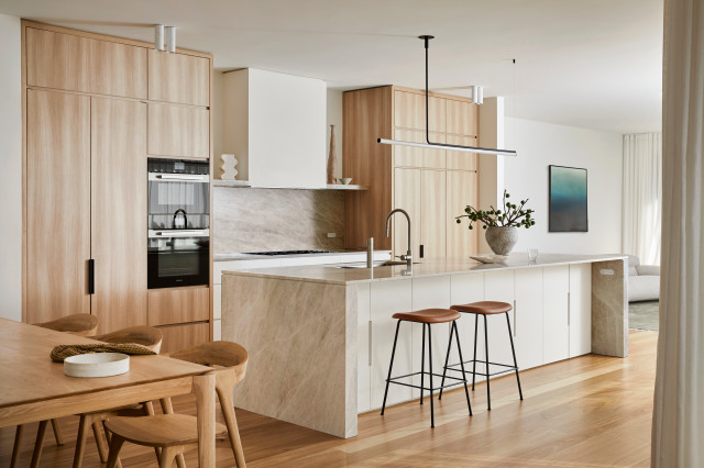 Before & After: A Beachy Sydney Kitchen Sans the Coastal Cliché | Houzz NZ