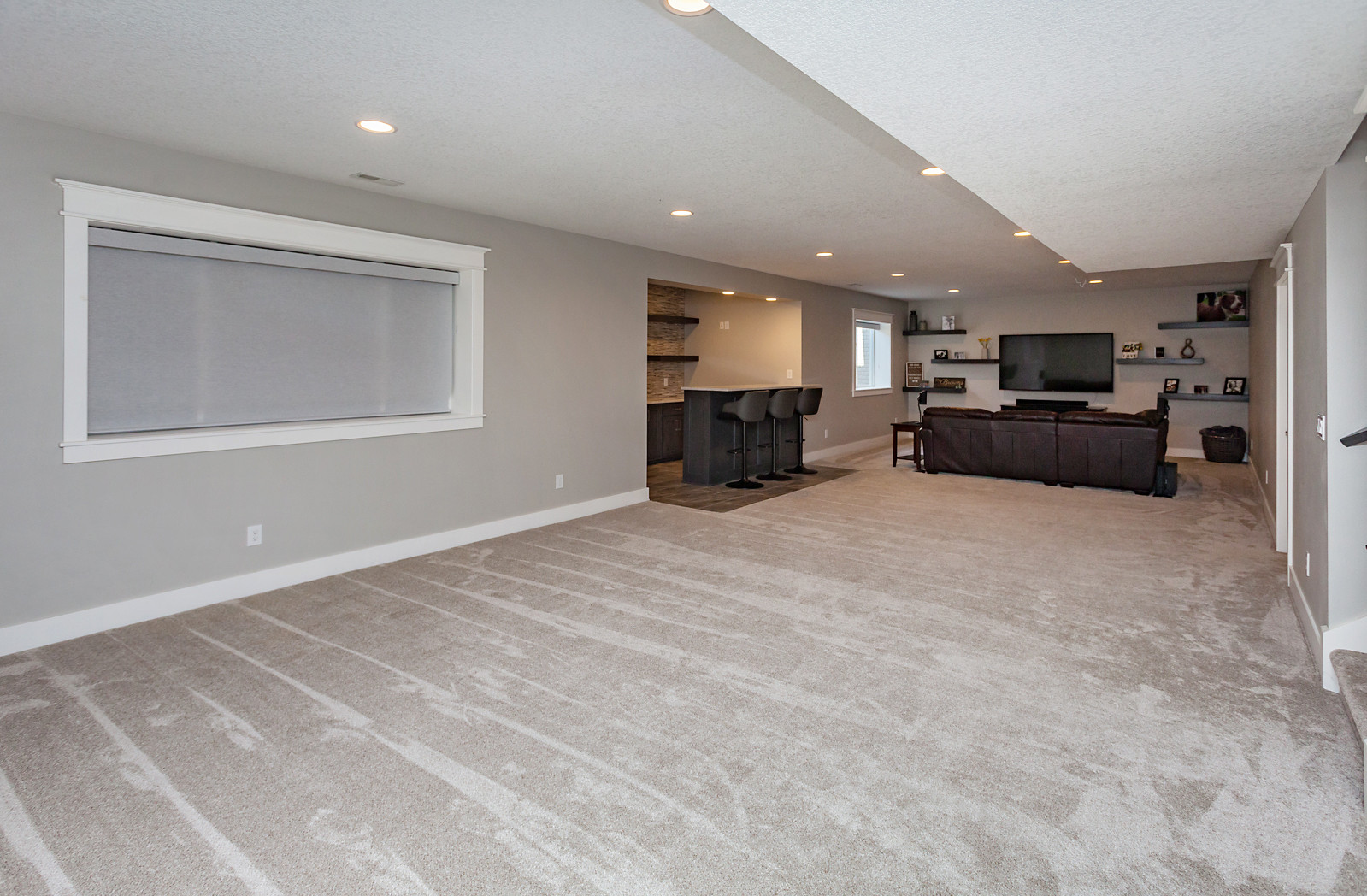 2018 Modern Edgewater West Des Moines