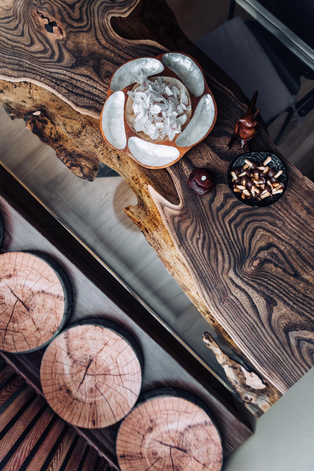 Дерево и бетон