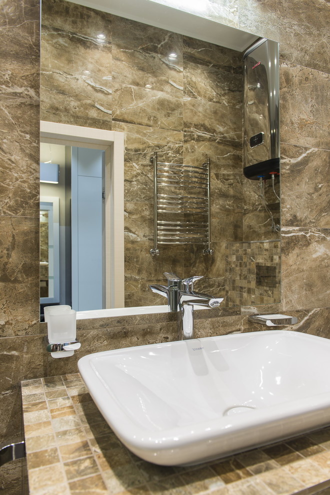 Частная квартира для него