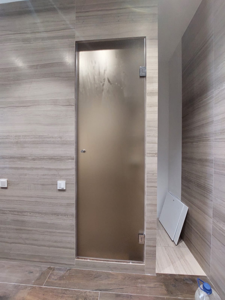 Стеклянные двери