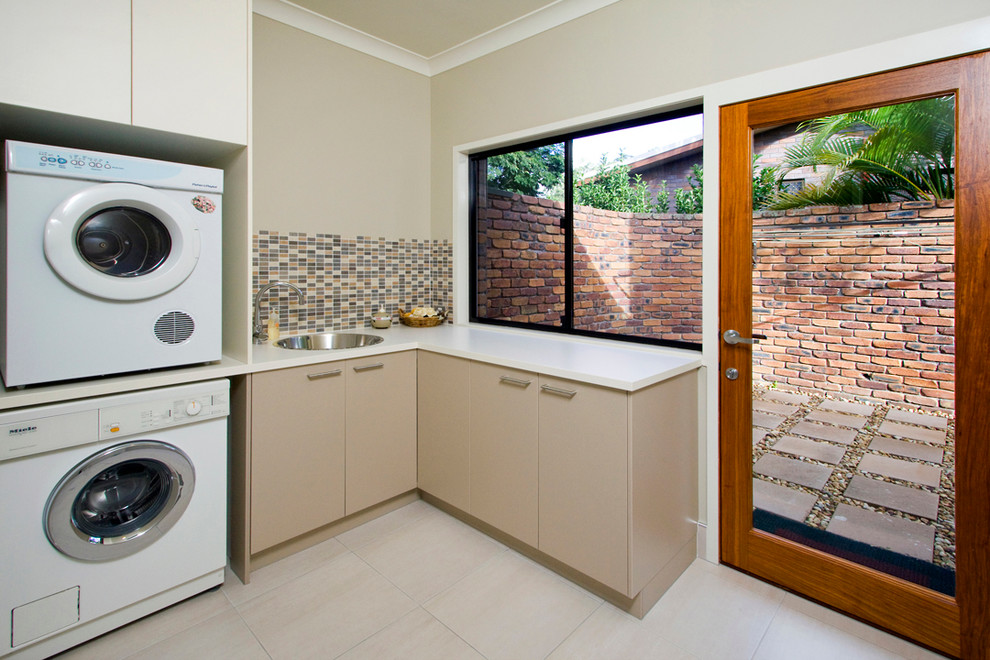 Carina Heights 1980s Renovation - Modern - Laundry Room - Brisbane - by ...