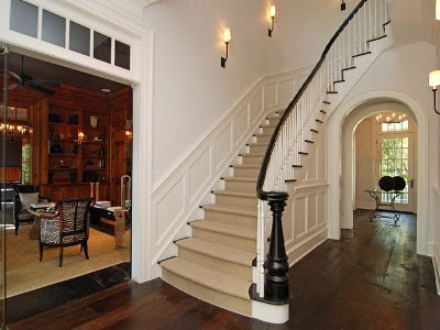 Traditional staircase in New York.