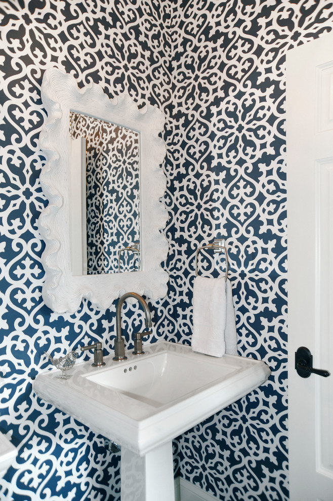 Powder room - traditional powder room idea in Columbus with a pedestal sink