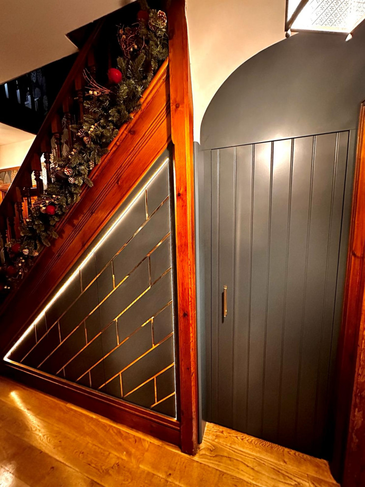 BESPOKE UNDERSTAIRS STORAGE