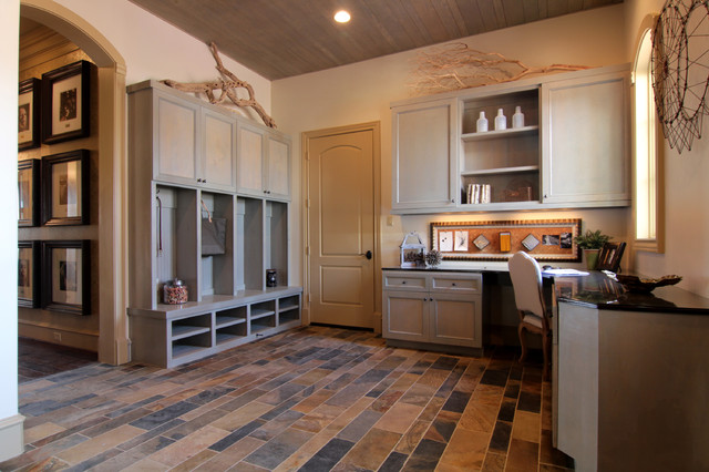 100108 traditional-home-office