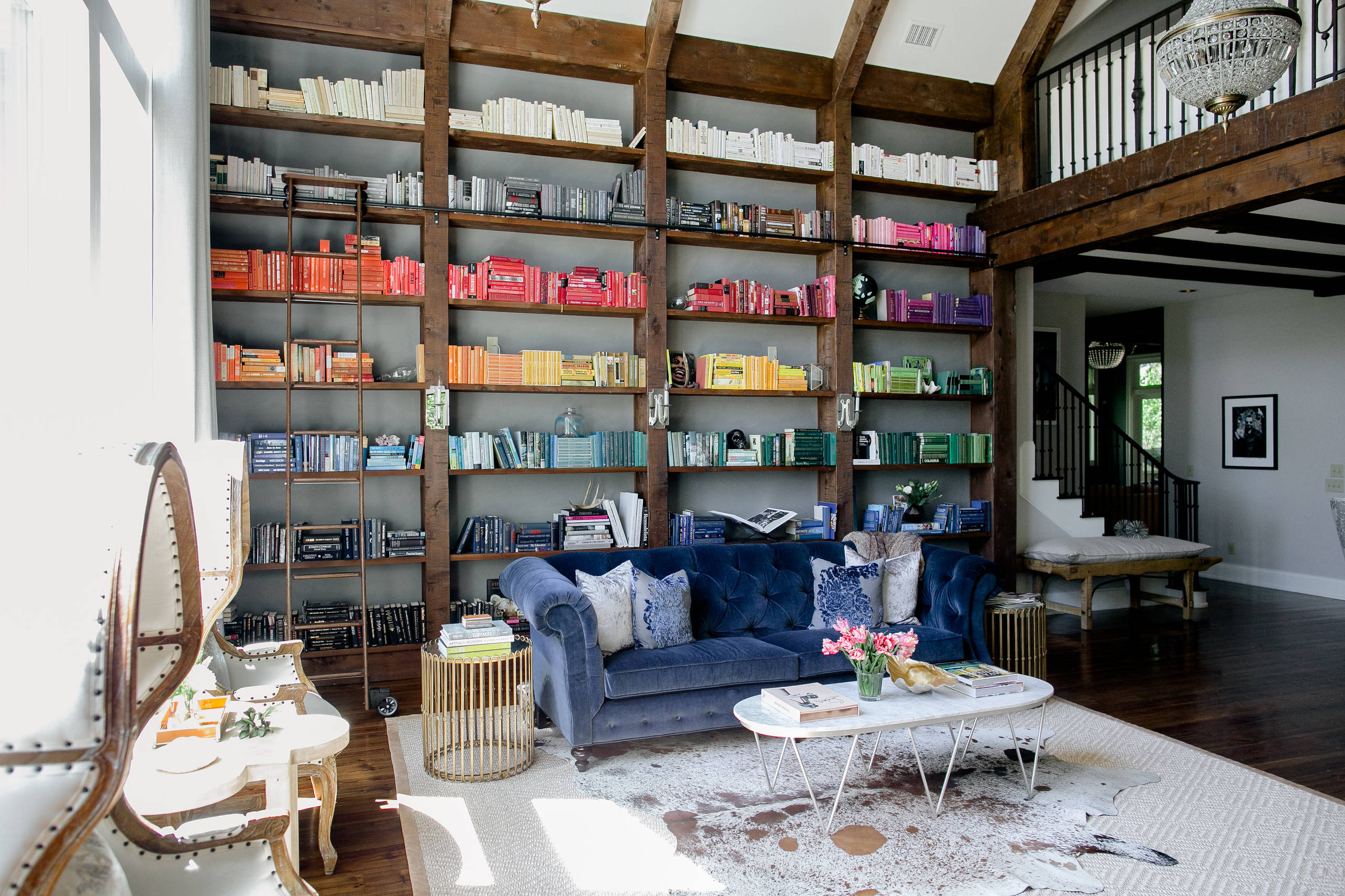 Room of the Day: Color-Coded Bookcase Spiffs Up a Nashville Library