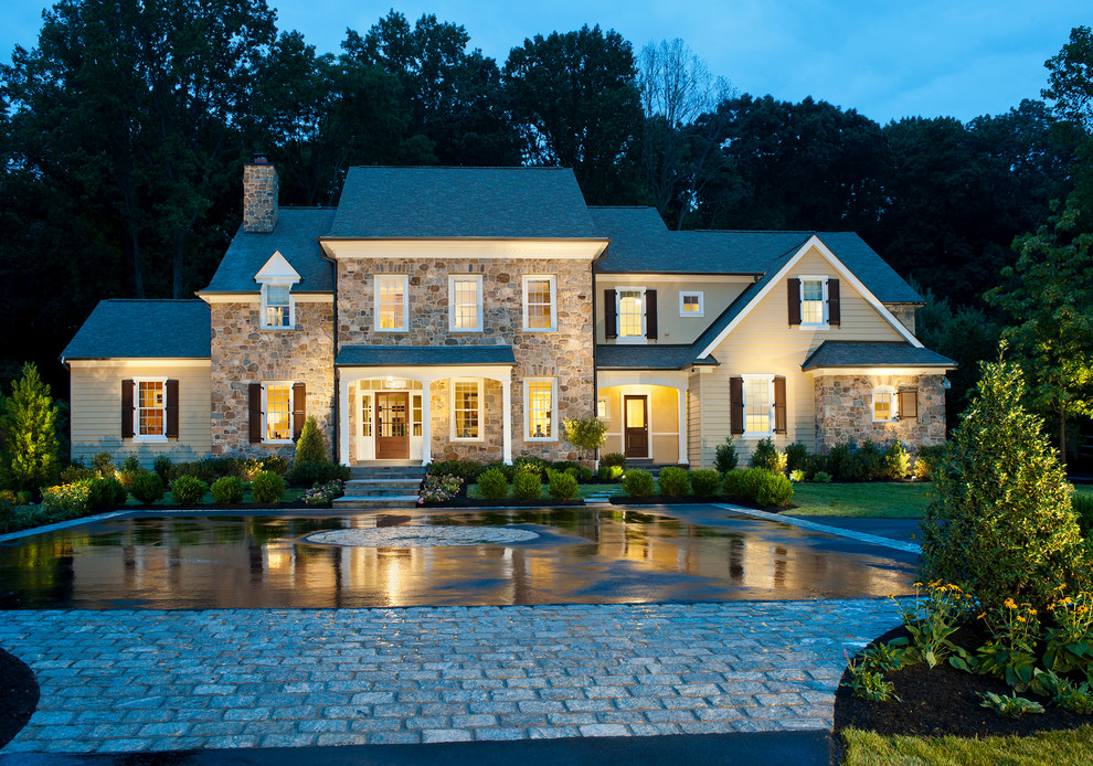 Design ideas for a traditional exterior in Philadelphia.
