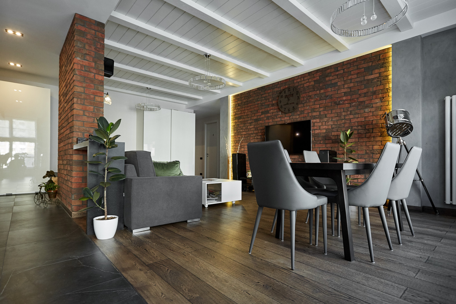 3-комнатная квартира, ул. Давыдковская 18