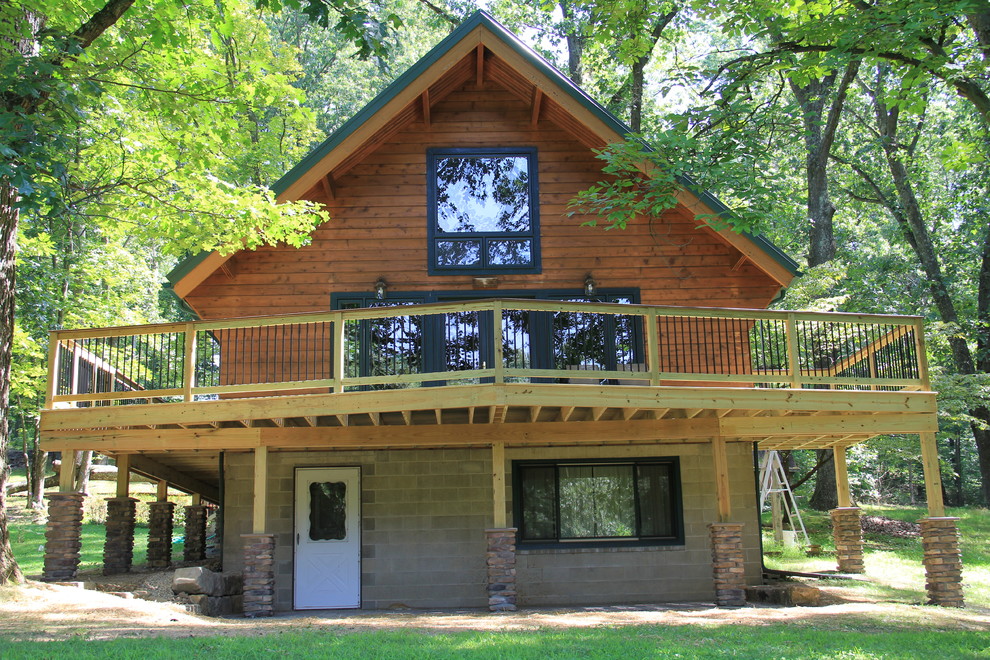 Mountain style deck photo in Columbus