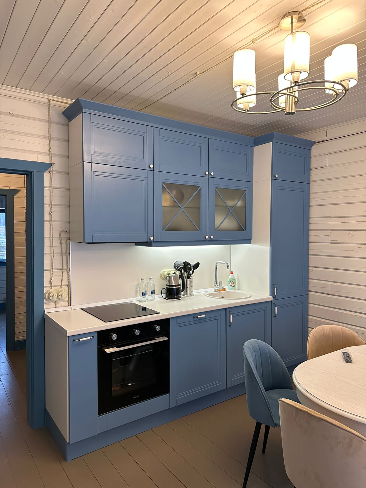 КУХНЯ " ТЭСС" для загородного дома