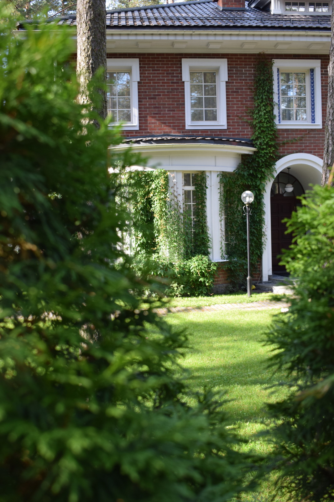 Комарово  Коттедж