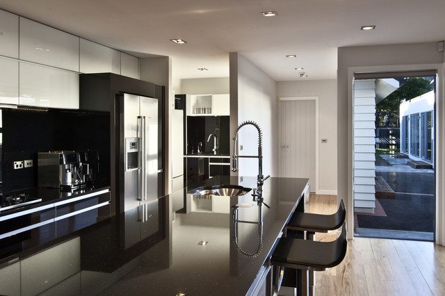 Lower Hutt, Wellington contemporary-kitchen