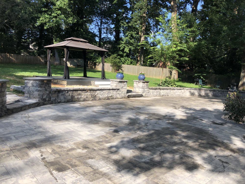 New Retaining Wall, Patio and Chimney