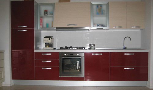 Conviene acquistare cucine tolte dalle esposizioni? Conviene acquistare cucine tolte dalle esposizioni?