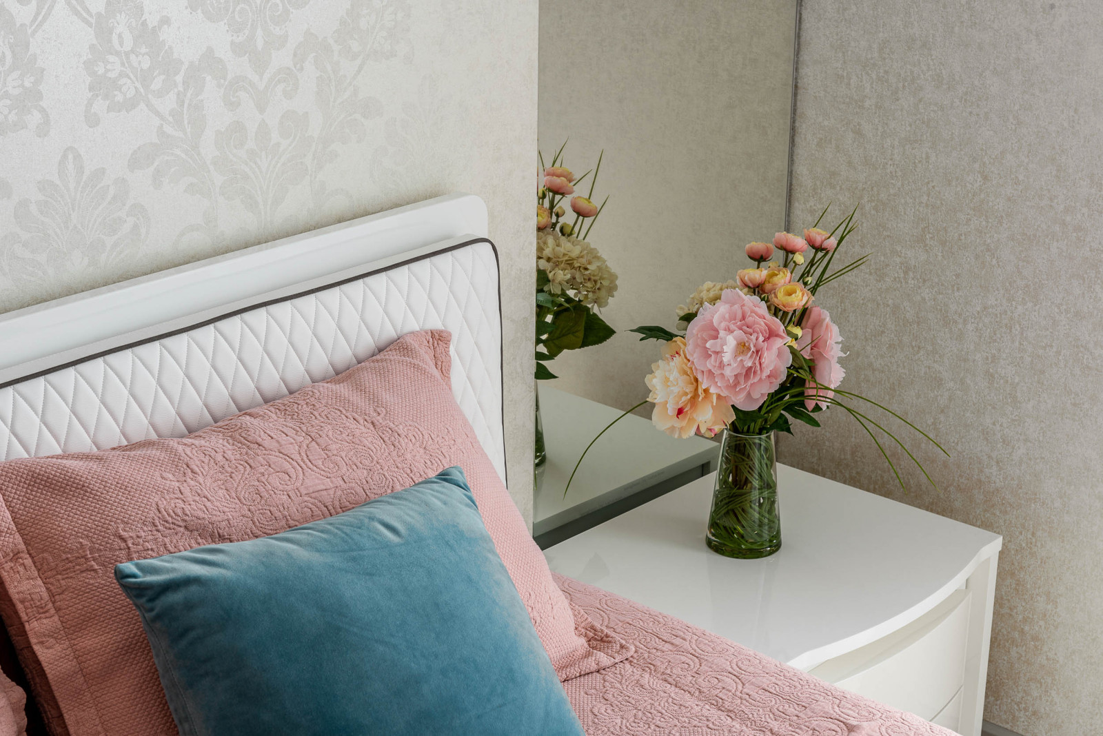 Двухкомнатная квартира в современном стиле