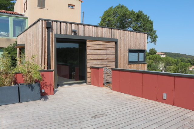 Maisons group&eacute;es contemporary-deck