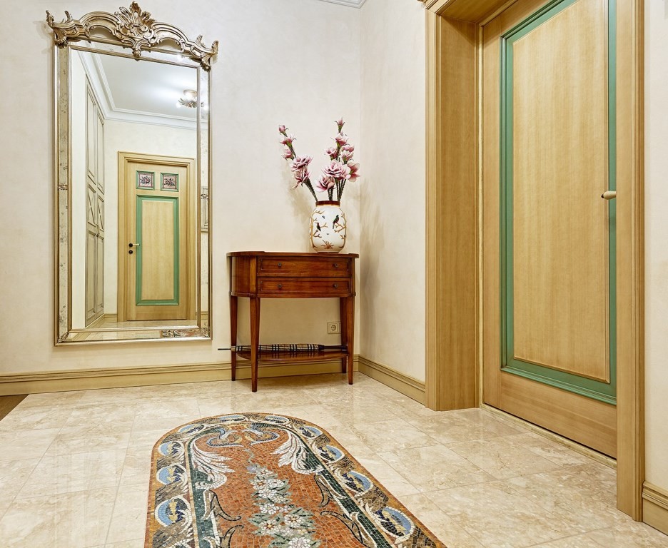 Антикварная история