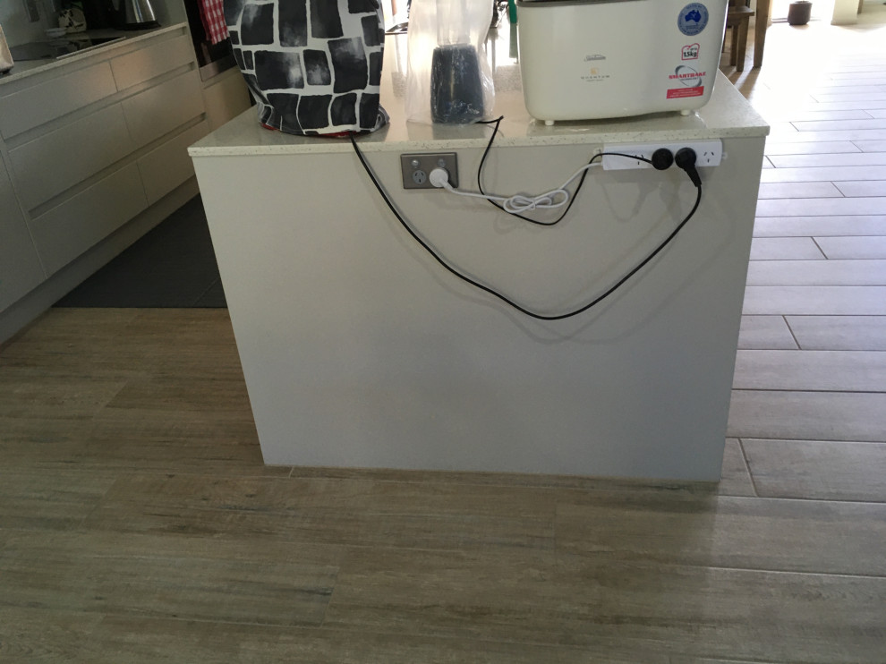 Painting over 2pac kitchen Houzz AU