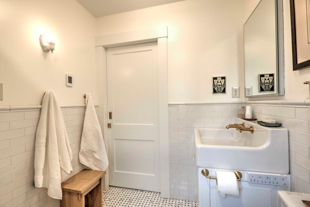 Bright & Timeless Bathroom - Northfield, MA