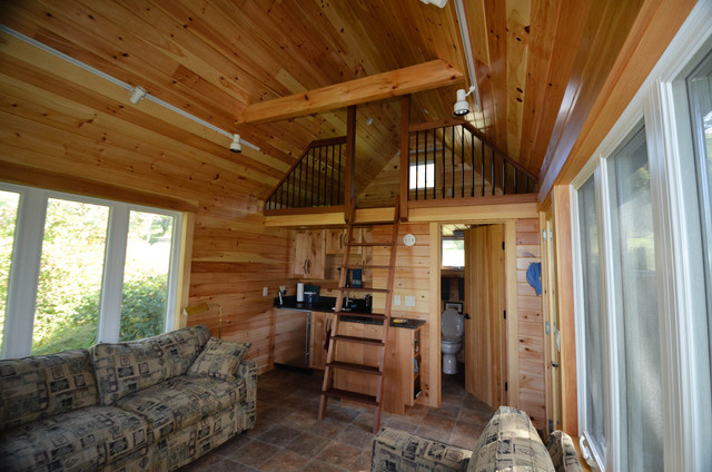 Guest Cabin Renovation Traditional Kitchen Boston By Bonin