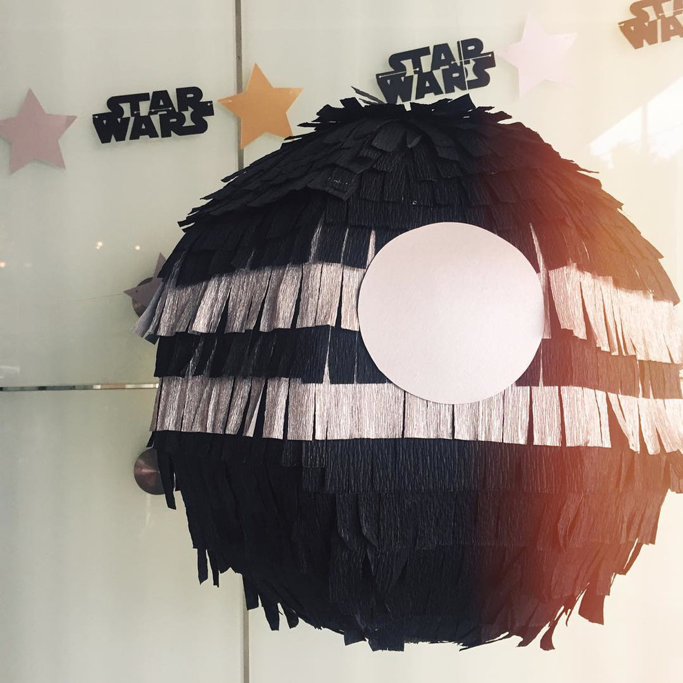 Праздничный декор