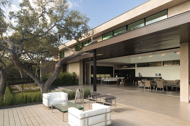 Skyline contemporary-house-exterior