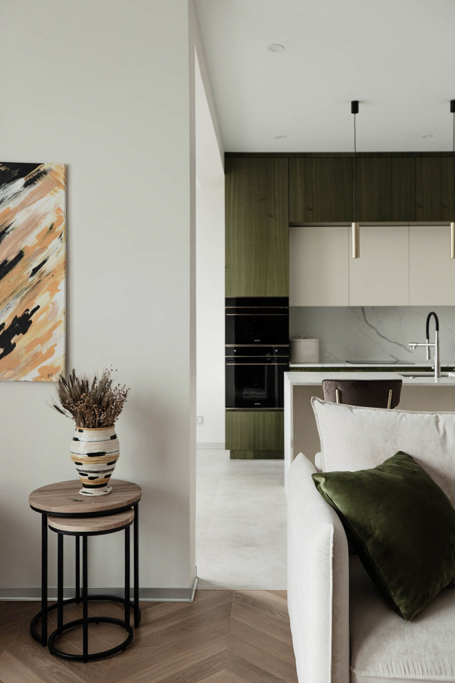 Макаровский 4