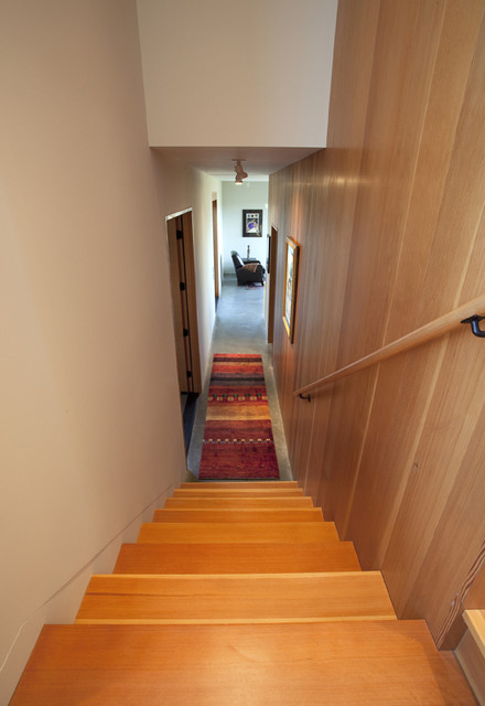 Meadow House contemporary-staircase