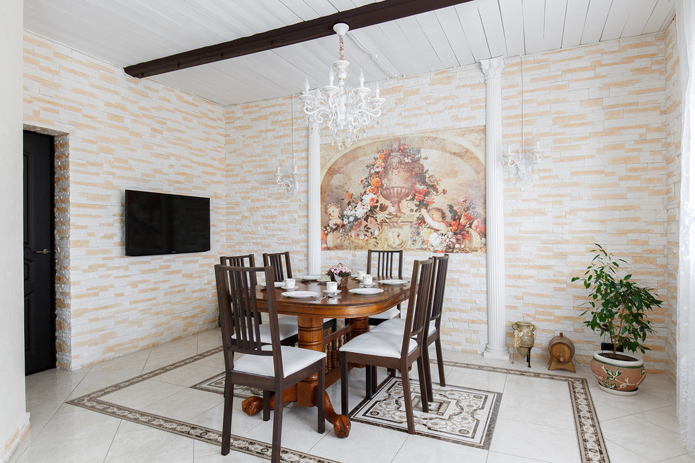 Классическая кухня-гостиная